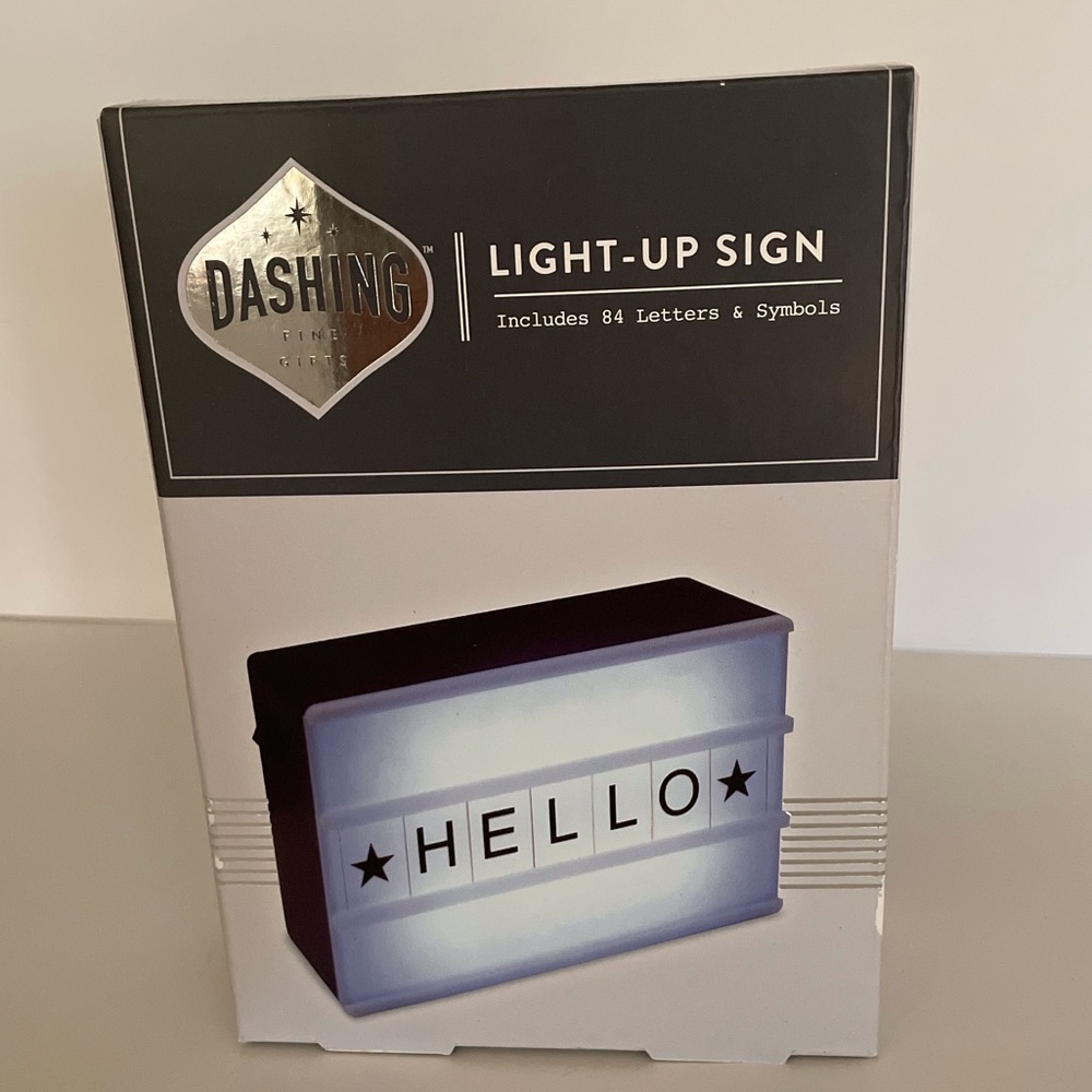 Dashing Fine Gifts LIGHT-UP Sign Includes 84 Letters and Symbols NEW